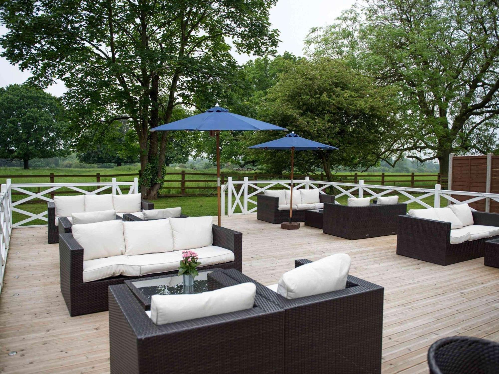 Worldhotels Distinctive Woughton House Hotel Milton Keynes